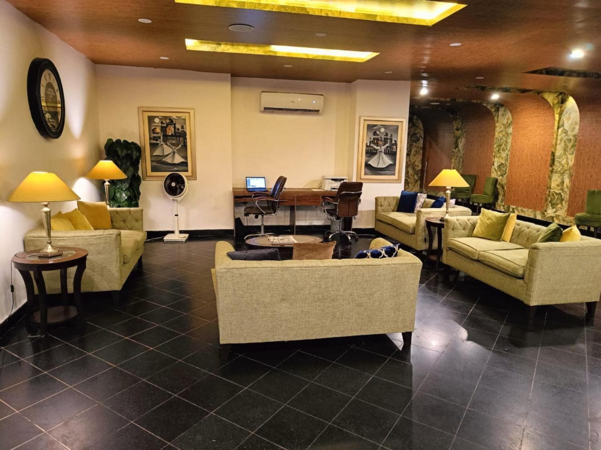לאהור Hotel Oban מראה חיצוני תמונה