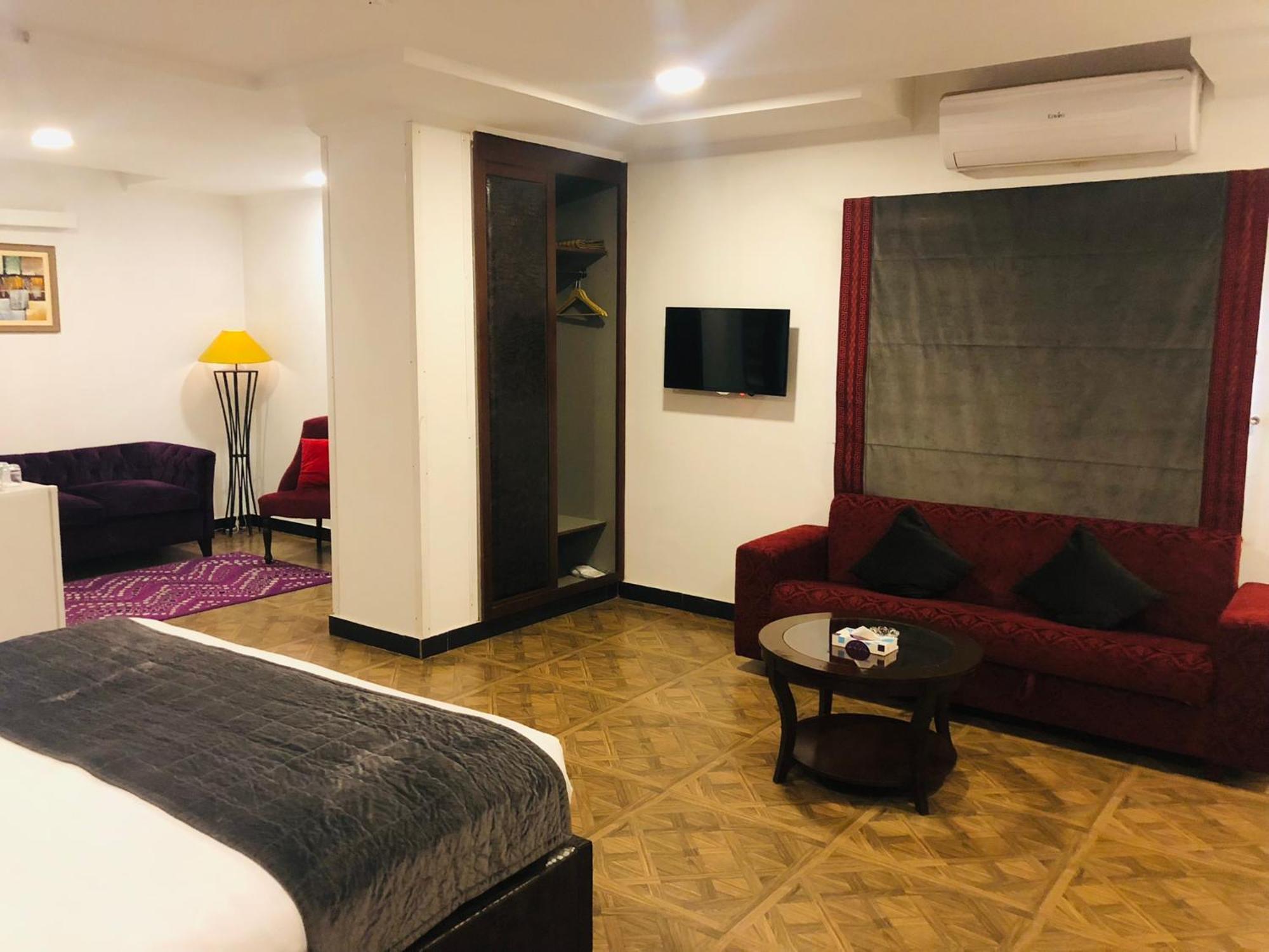 לאהור Hotel Oban מראה חיצוני תמונה