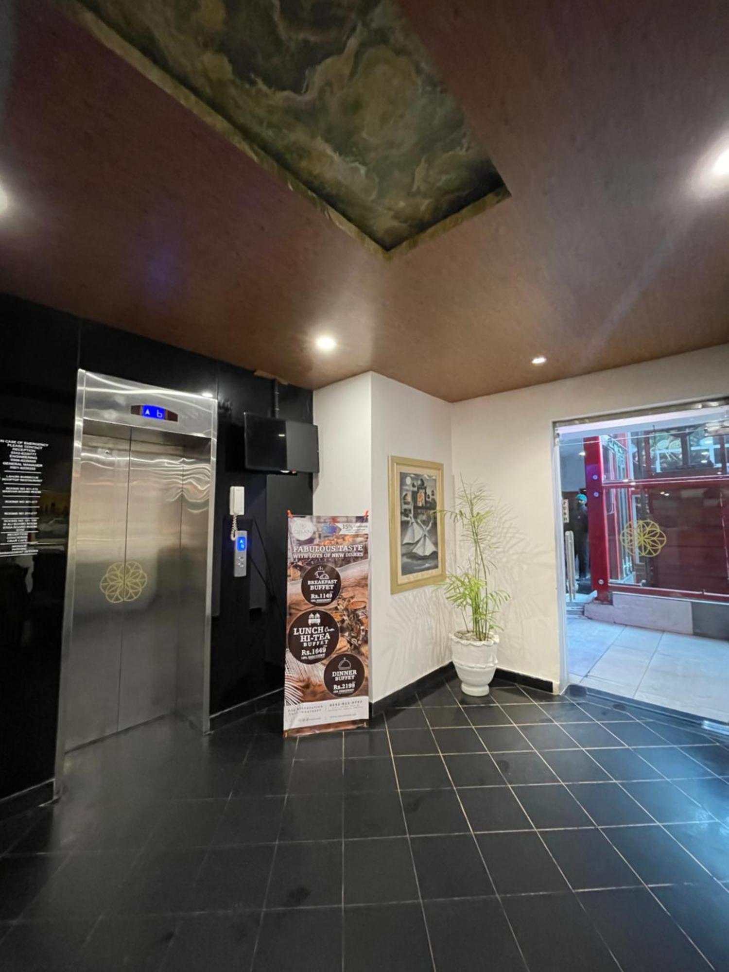 לאהור Hotel Oban מראה חיצוני תמונה