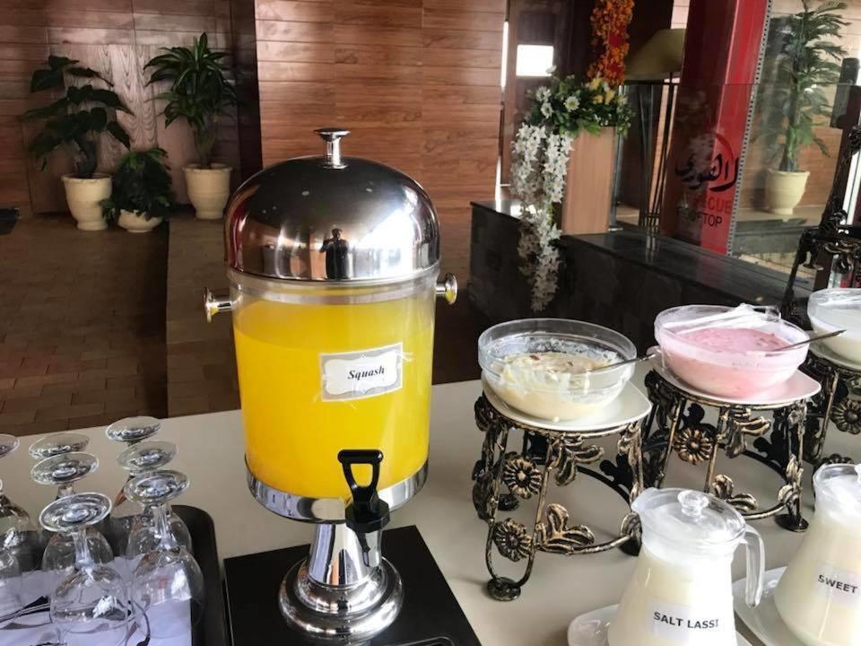 לאהור Hotel Oban מראה חיצוני תמונה